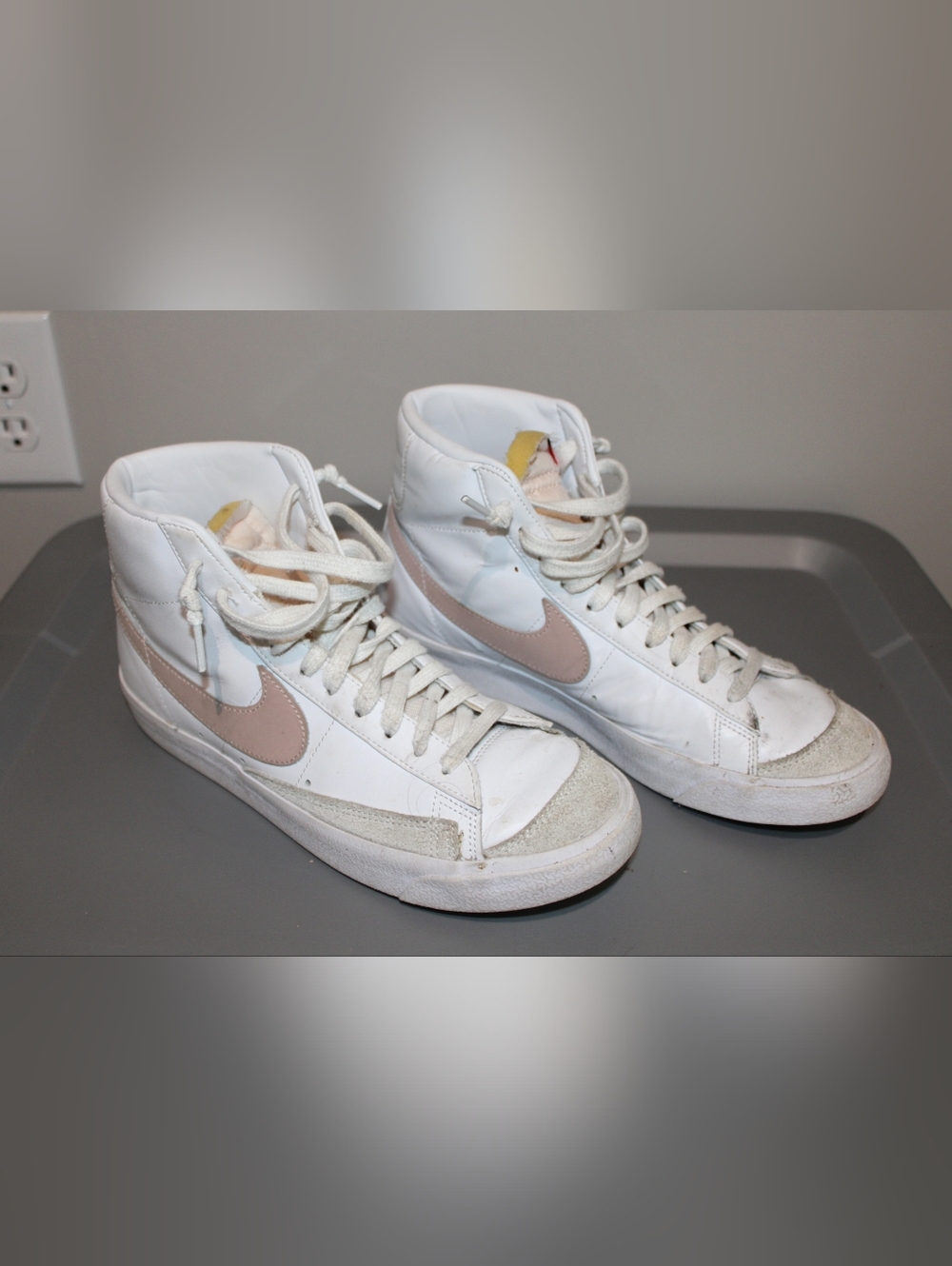 Nike Women’s Mid-Top Sneakers - White with Pale Pink Swoosh